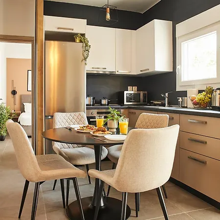 Golden Apartment, By Binobi Innovative Management! Thessaloniki